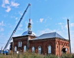 Купол и крест: в Нижнекамском районе восстанавливают 130-летний храм с уникальными росписями